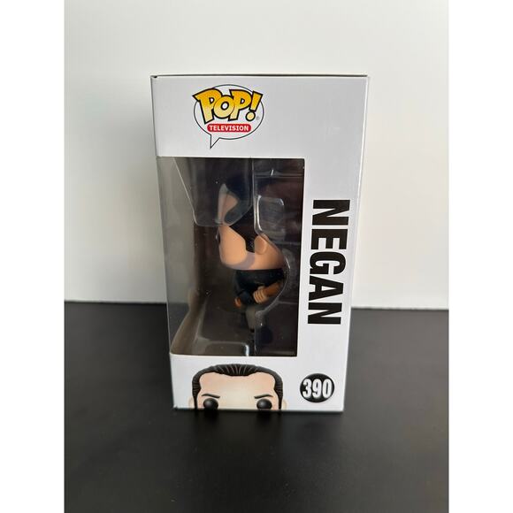 Negan #390 - Vaulted - The Walking Dead Funko Pop (Fair Condition) - Picture 2 of 9